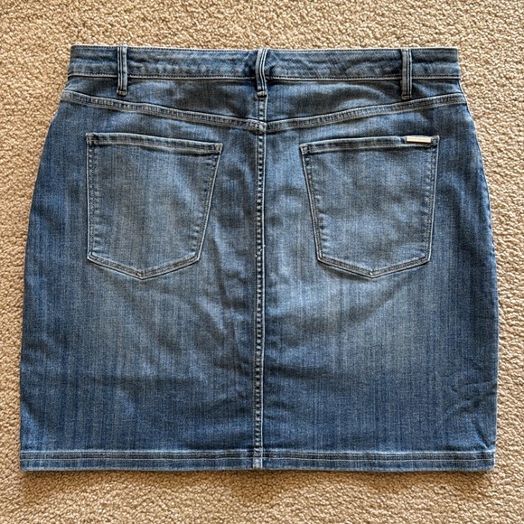NWT WHBM Embellished Denim Mini Skirt - Picture 6 of 8